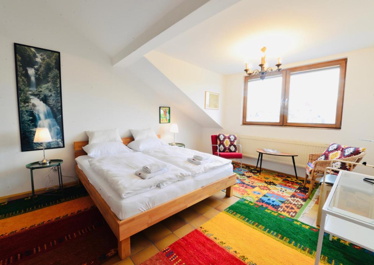 Charming Attic Apartment Near Messe Wien And Center Экстерьер фото