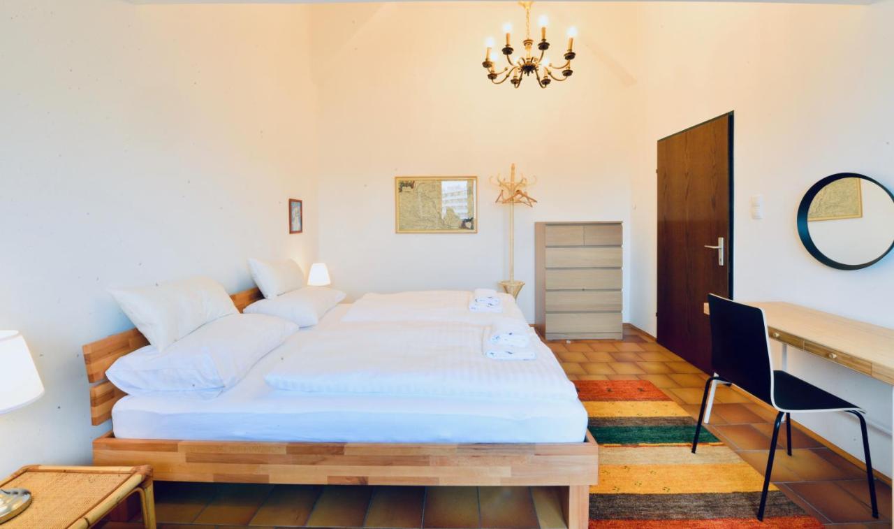 Charming Attic Apartment Near Messe Wien And Center Экстерьер фото