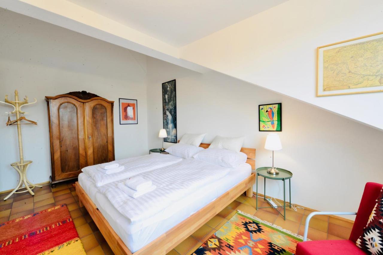 Charming Attic Apartment Near Messe Wien And Center Экстерьер фото