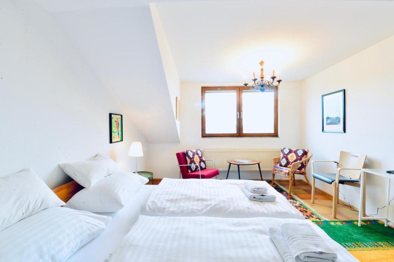 Charming Attic Apartment Near Messe Wien And Center Экстерьер фото